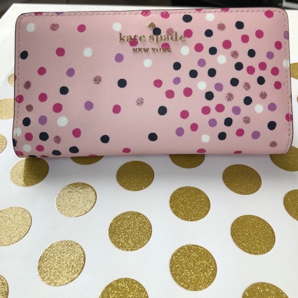 Kate Spade ♠️ Wallet